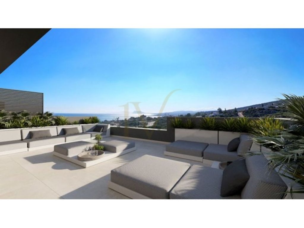 Maison de luxe à vendre à Manilva, 483 000 €, Photo 1