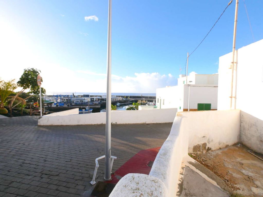 Maison de luxe à vendre à Puerto Del Carmen, 600 000 €, Photo 3