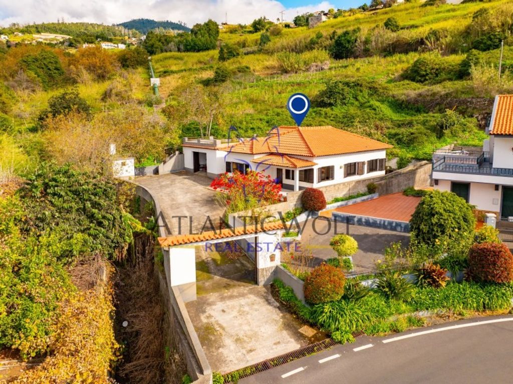 Maison de luxe à vendre à Calheta, 675 000 €, Photo 1