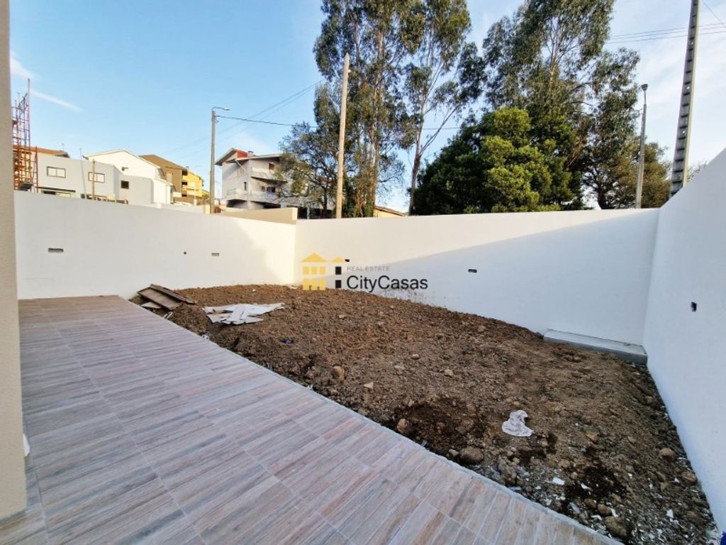Luxury House for sale in Gondomar, 490 000 €, Photo 2