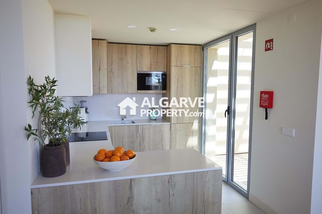 Luxury Apartment for sale in Porches, 600 000 €, Photo 2