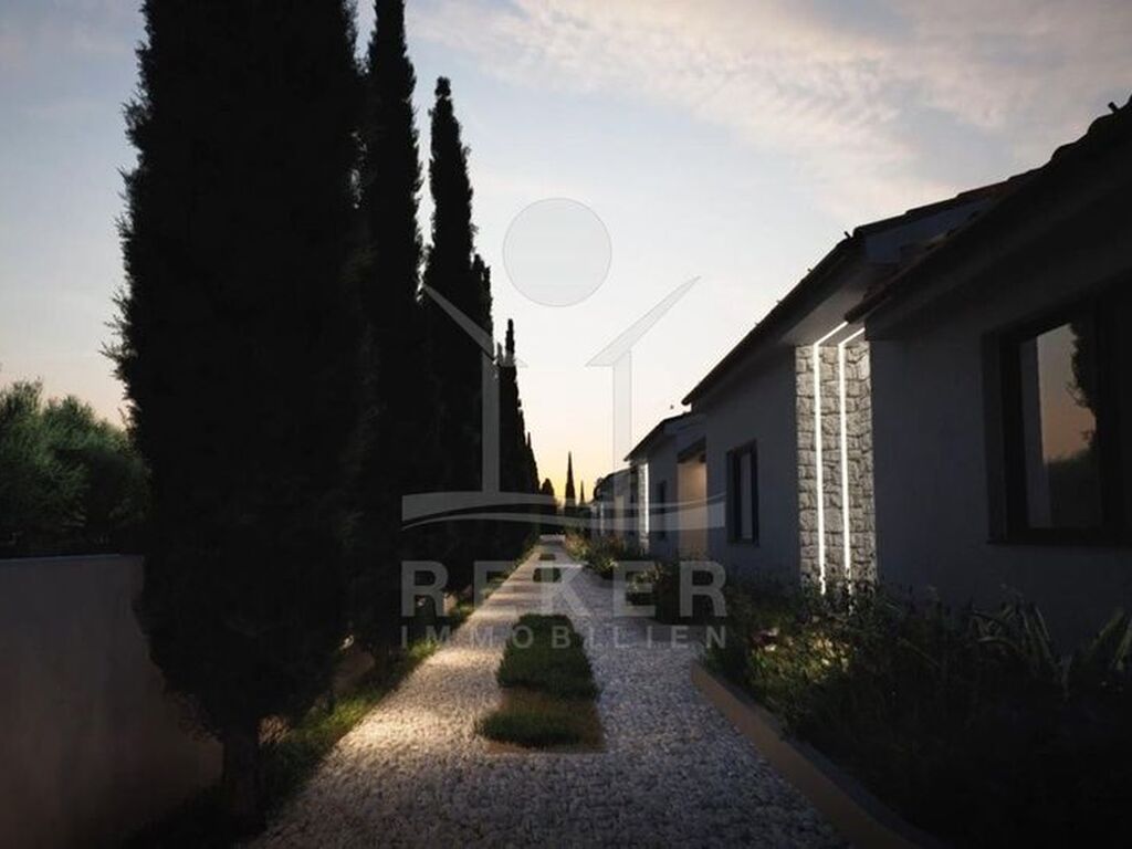 Maison de luxe à vendre à Porec, 460 000 €, Photo 5