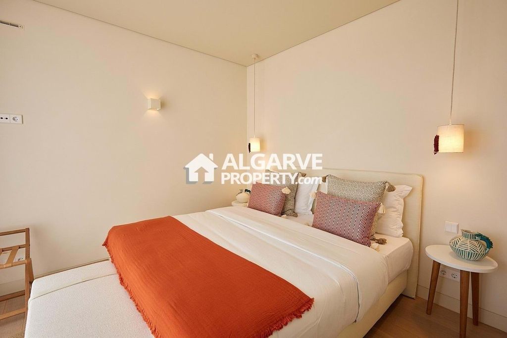 Luxury Apartment for sale in Porches, 600 000 €, Photo 5