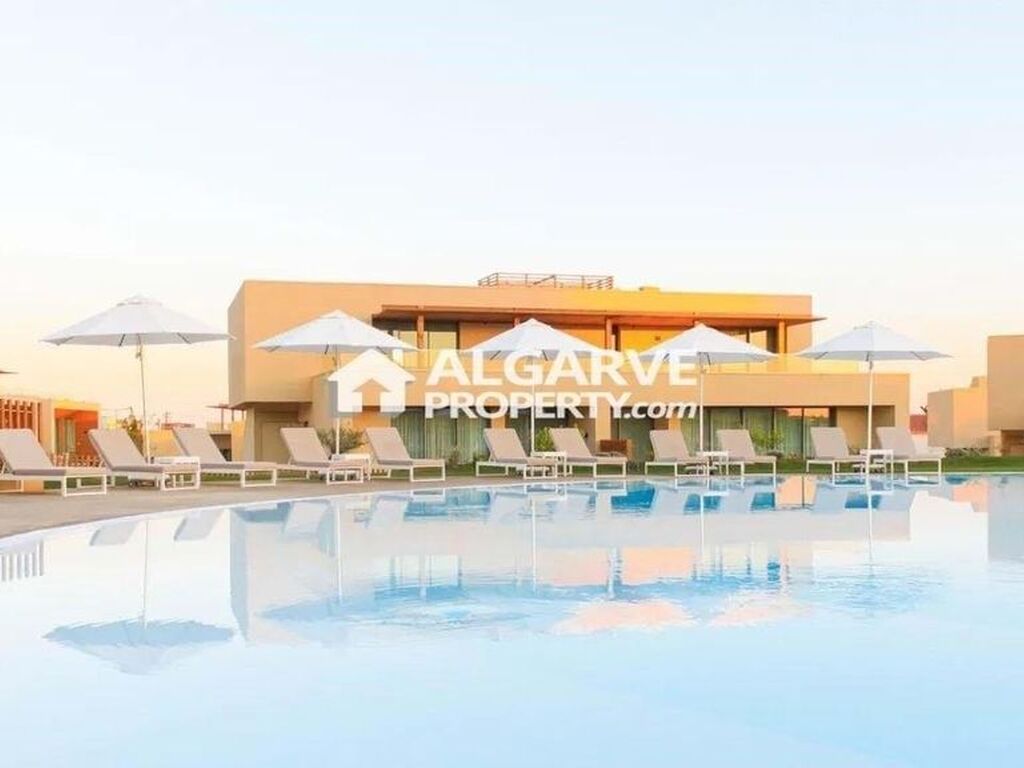 Luxury Apartment for sale in Porches, 675 000 €, Photo 5