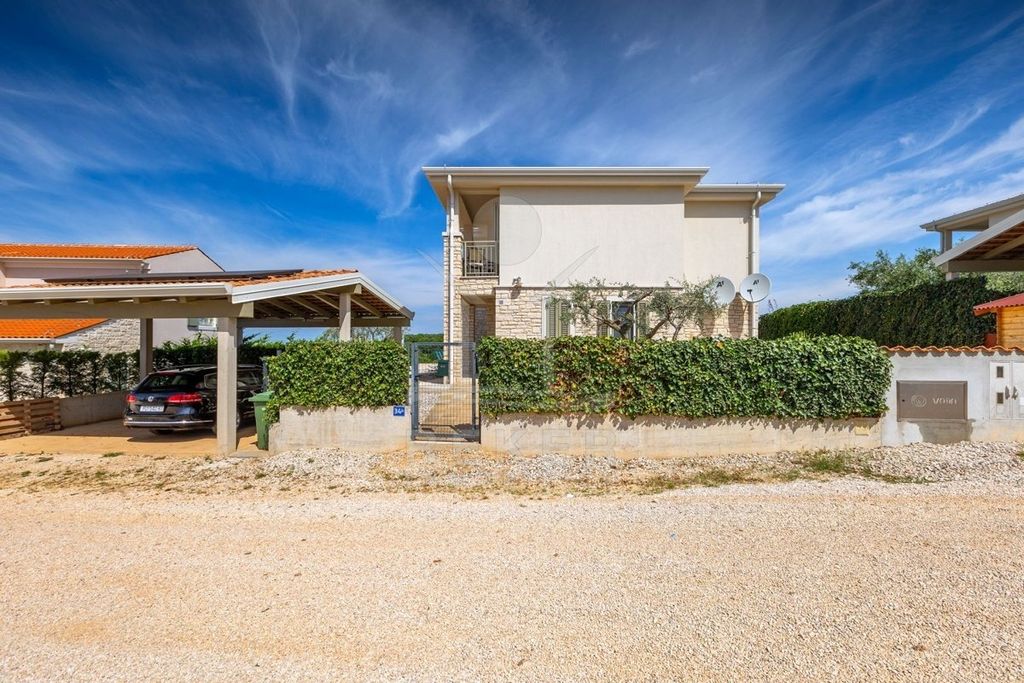 Maison de luxe à vendre à Novigrad, 1 150 000 €, Photo 6