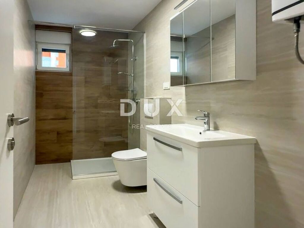 Appartement de luxe à vendre à Crikvenica, 479 000 €, Photo 7