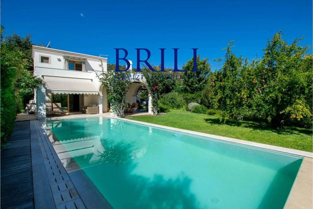 Luxury House for sale in Pula, 745 000 €, Photo 1