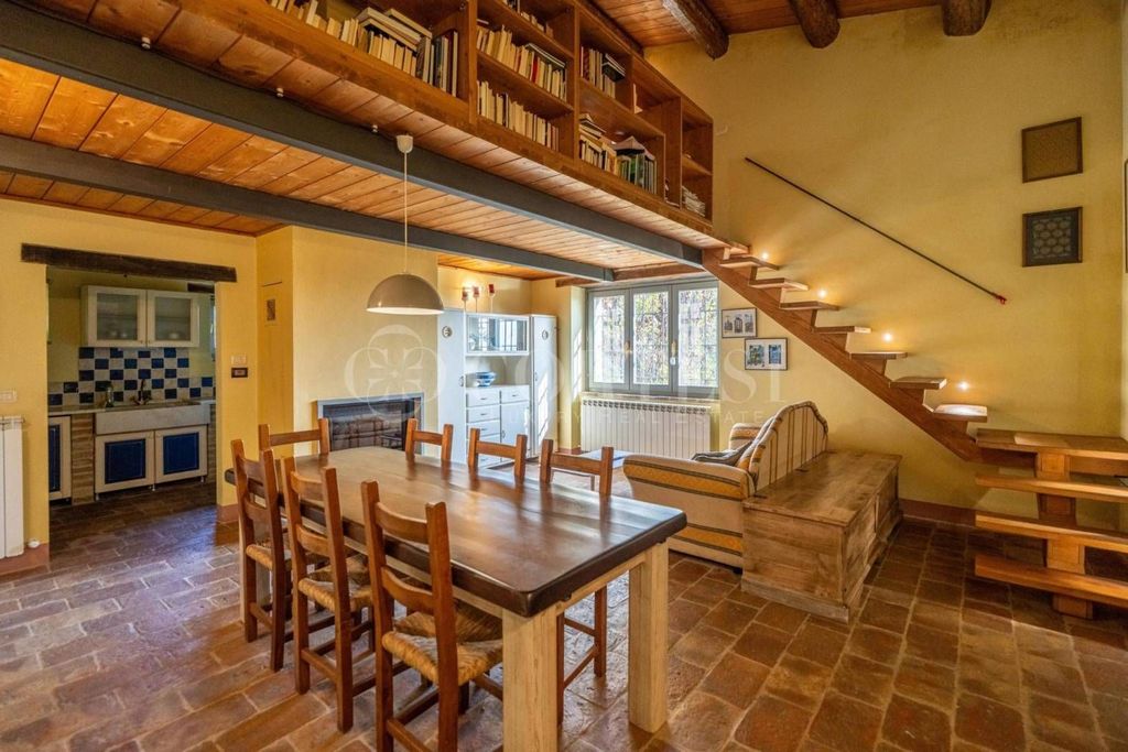 Maison de luxe à vendre à Umbertide, 485 000 €, Photo 2