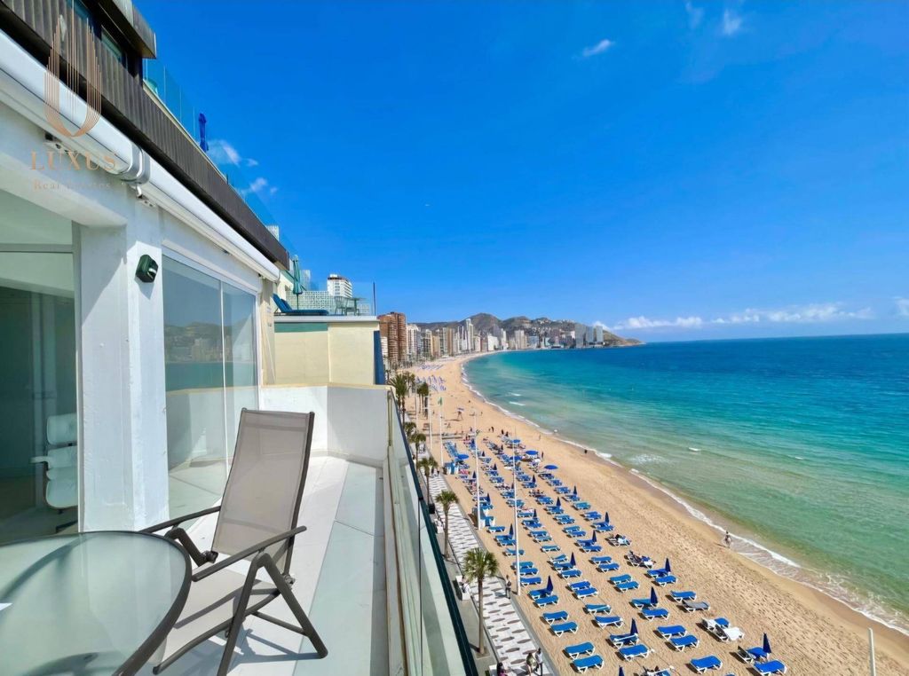 Luxury Apartment for sale in Benidorm, 700 000 €, Photo 2