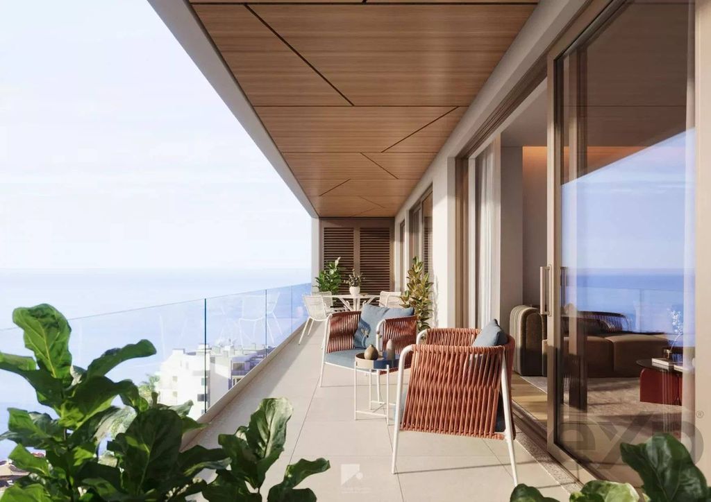 Luxury Apartment for sale in Arco Da Calheta, 795 000 €, Photo 2