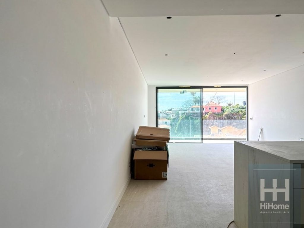 Appartement de luxe à vendre à Câmara de Lobos, 850 000 €, Photo 5