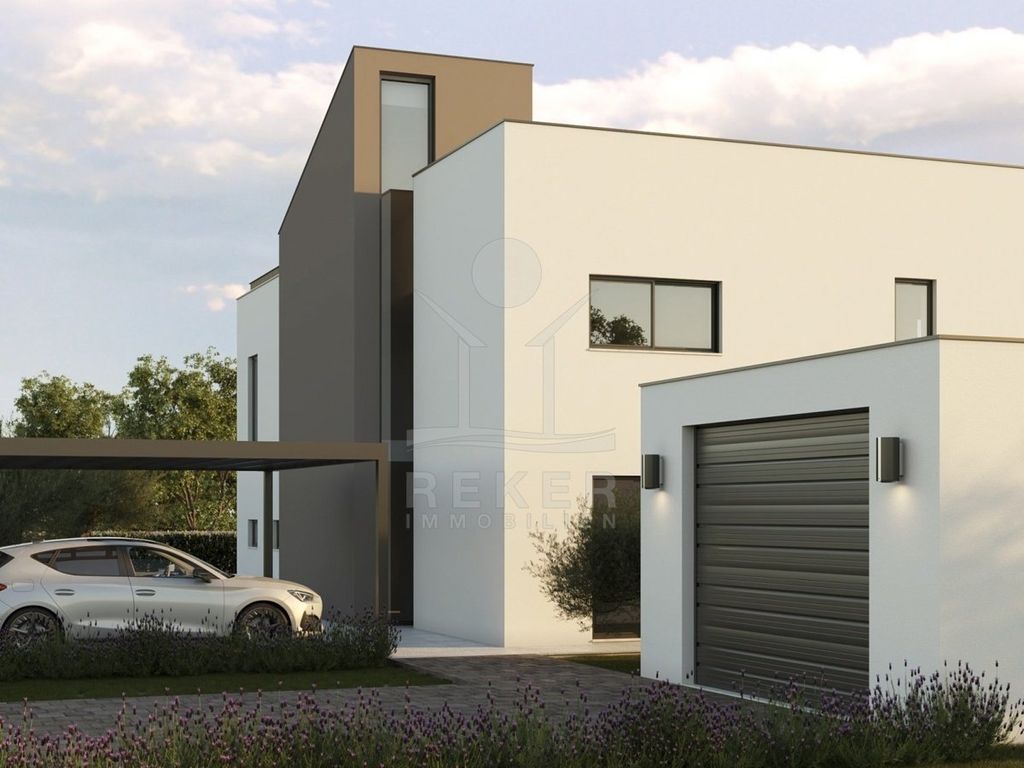 Maison de luxe à vendre à Porec, 1 600 000 €, Photo 2