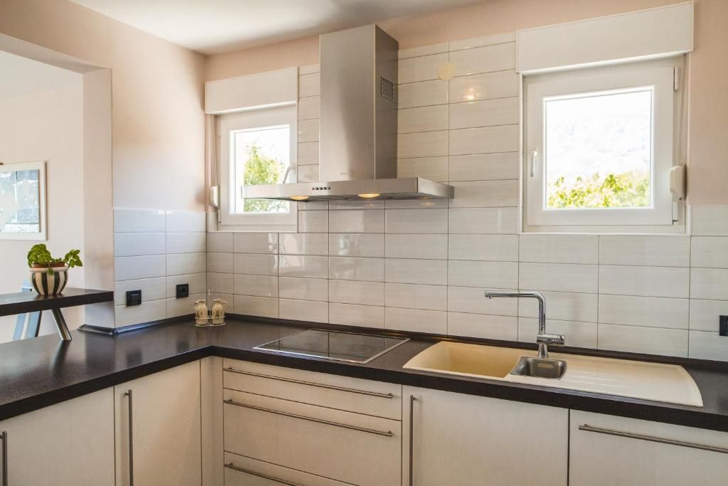 Maison de luxe à vendre à Klis, 1 557 000 €, Photo 7