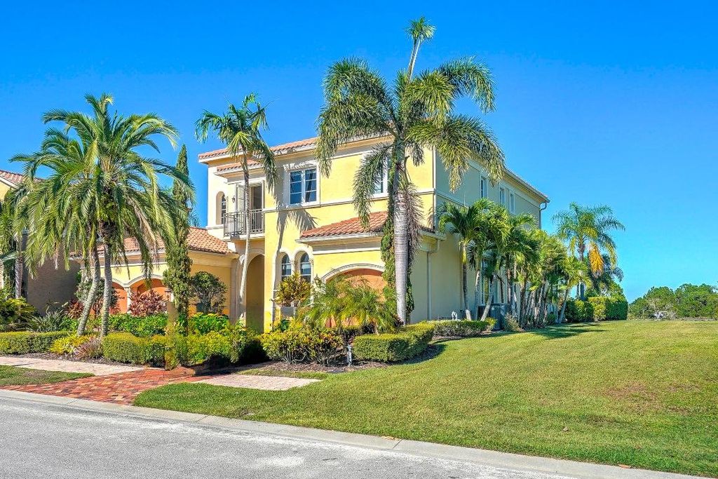 Luxury House for sale in Port Saint Lucie, 1 847 302 €, Photo 3