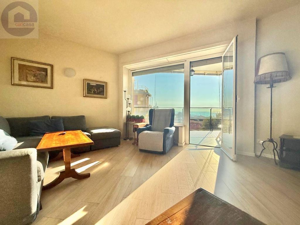 Luxury Apartment for sale in San Remo, 990 000 €, Photo 2