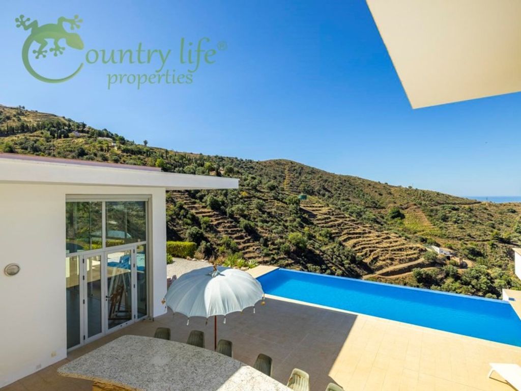 Luxury House for sale in Sayalonga, 1 350 000 €, Photo 7