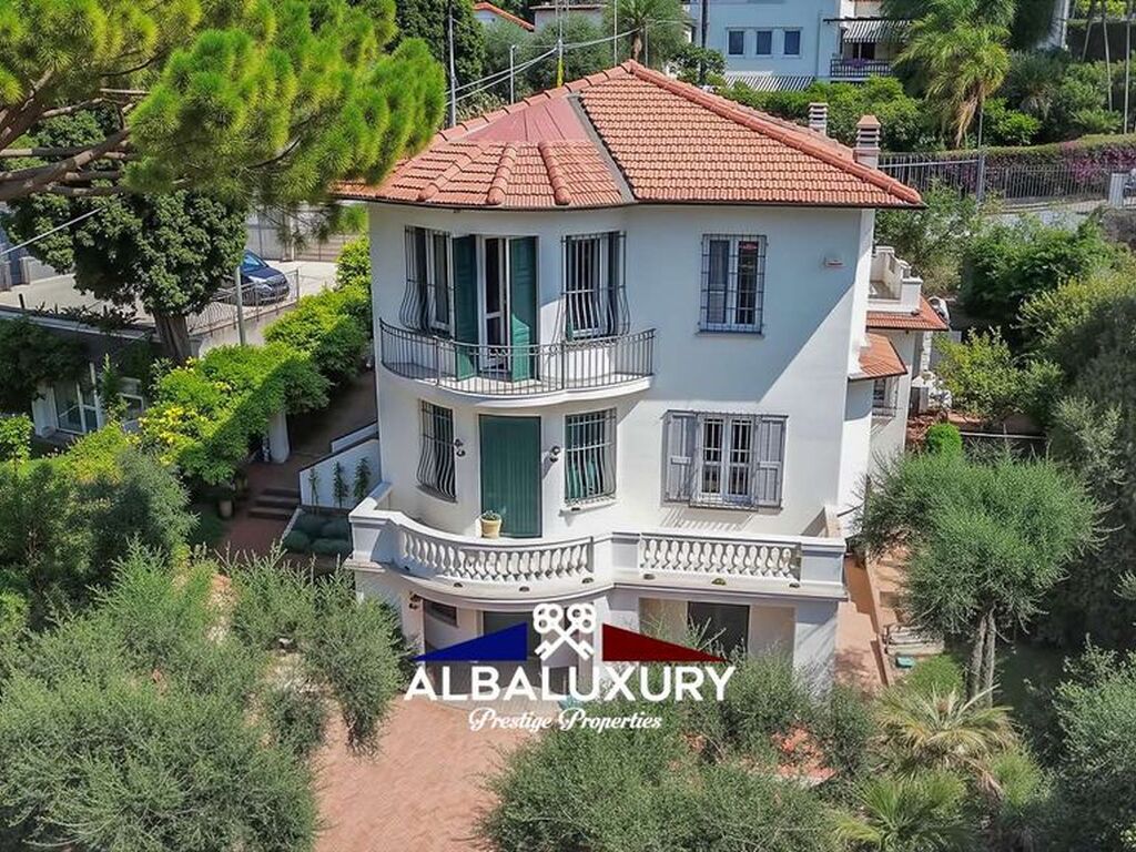 Maison de luxe à vendre à Bordighera, 3 100 000 €, Photo 1