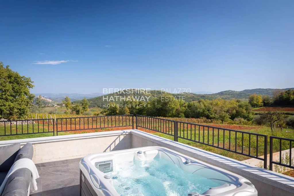Maison de luxe à vendre à Motovun, 1 985 000 €, Photo 3