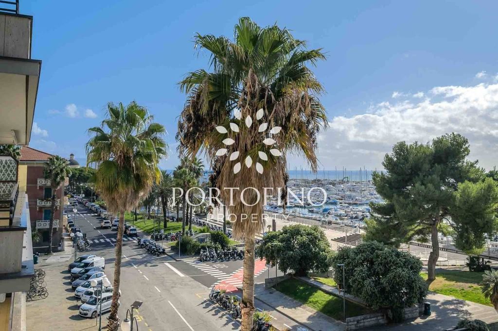 Luxury Apartment for sale in Chiavari, 1 580 000 €, Photo 4