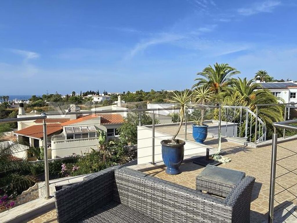 Luxury House for sale in Lagoa, 900 000 €, Photo 2