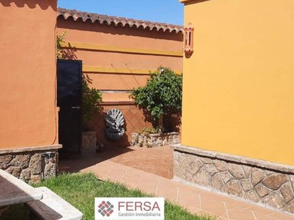 Luxury House for sale in El Puerto de Santa María, 470 000 €, Photo 4