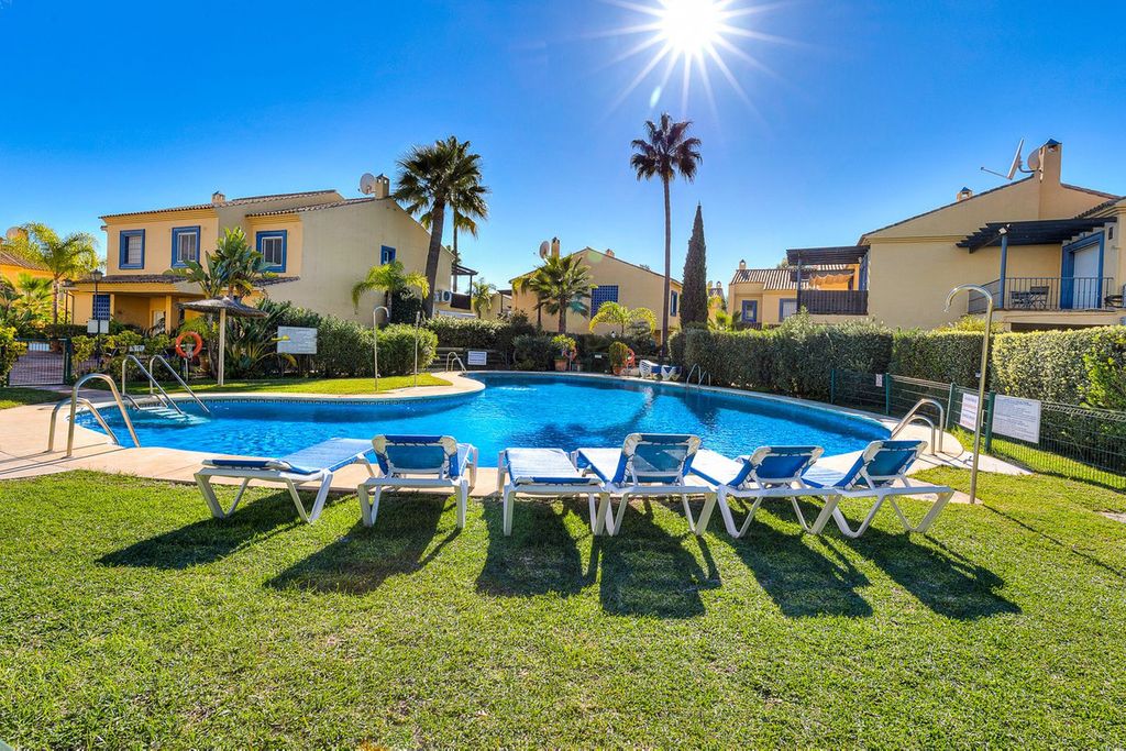 Maison de luxe à vendre à San Pedro de Alcántara, 790 000 €, Photo 2
