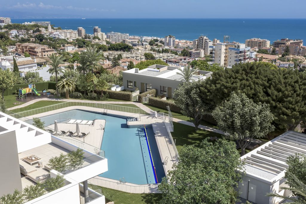 Maison de luxe à vendre à Torremolinos, 995 000 €, Photo 2