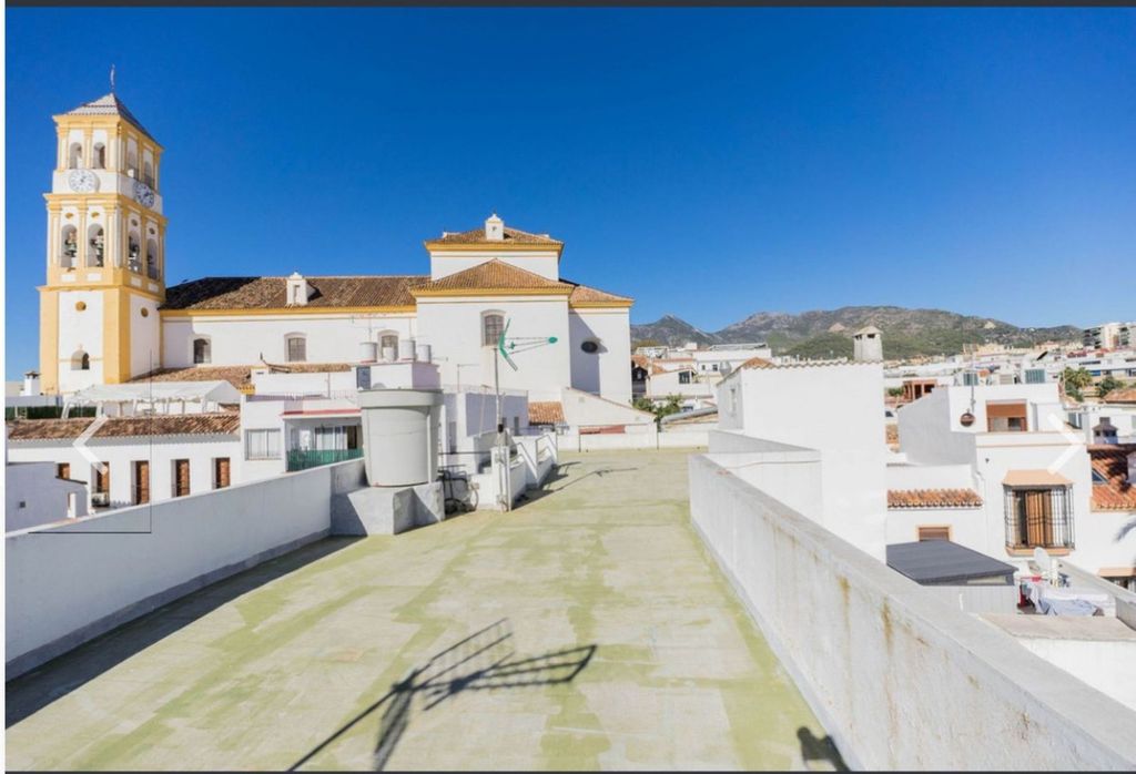 Maison de luxe à vendre à Marbella, 2 100 000 €, Photo 2