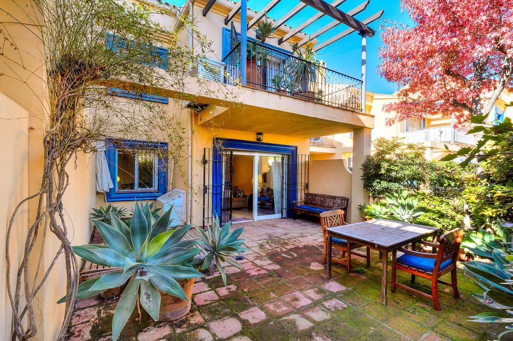 Maison de luxe à vendre à San Pedro de Alcántara, 790 000 €, Photo 3