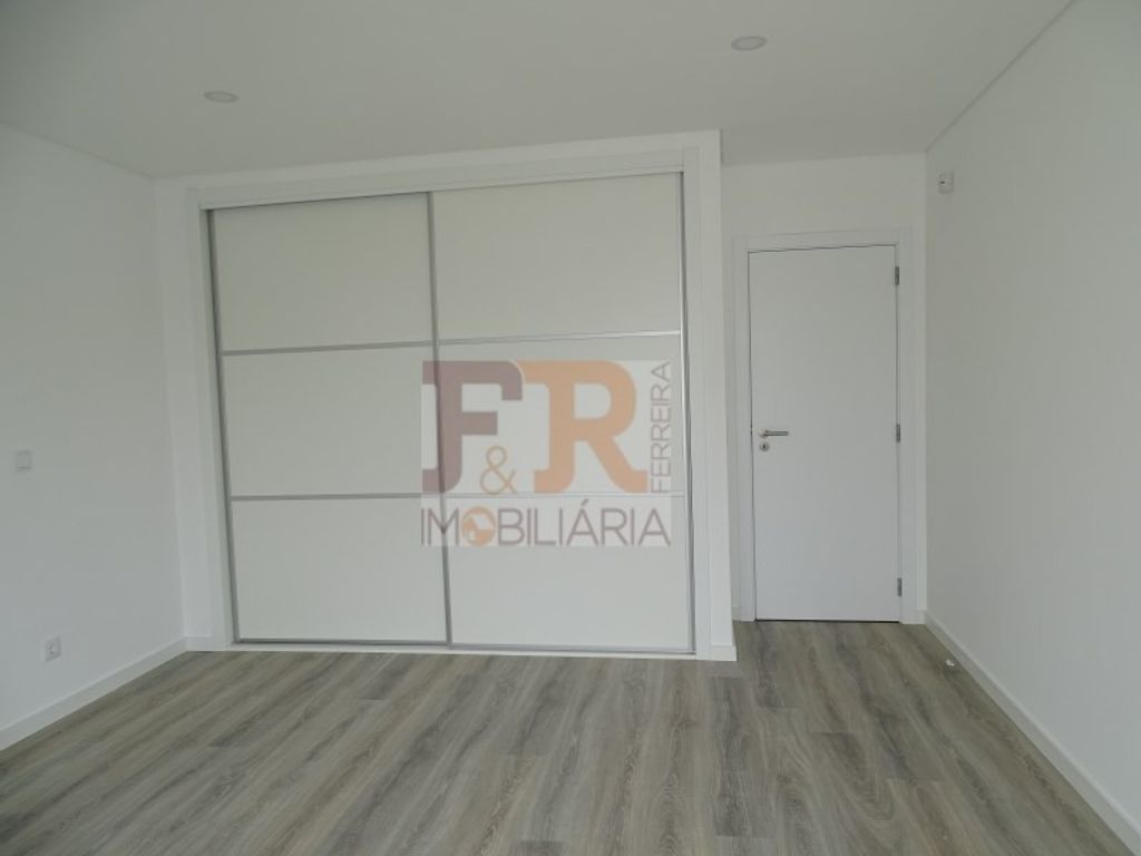 Luxury House for sale in Seixal, 430 000 €, Photo 3