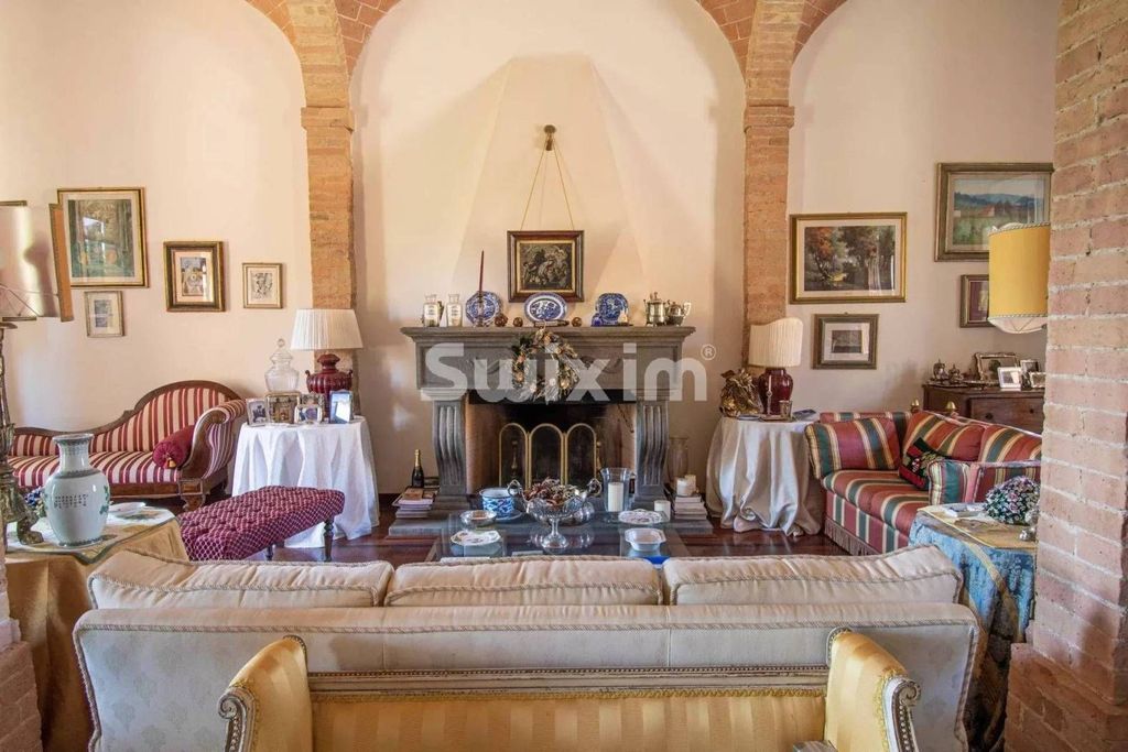 Luxury Apartment for sale in Siena, 850 000 €, Photo 1