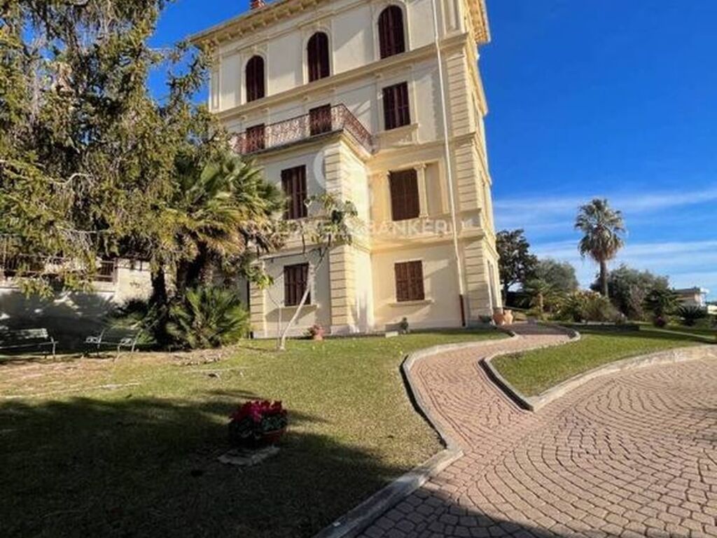 Appartement de luxe à vendre à San Remo, 420 000 €, Photo 7