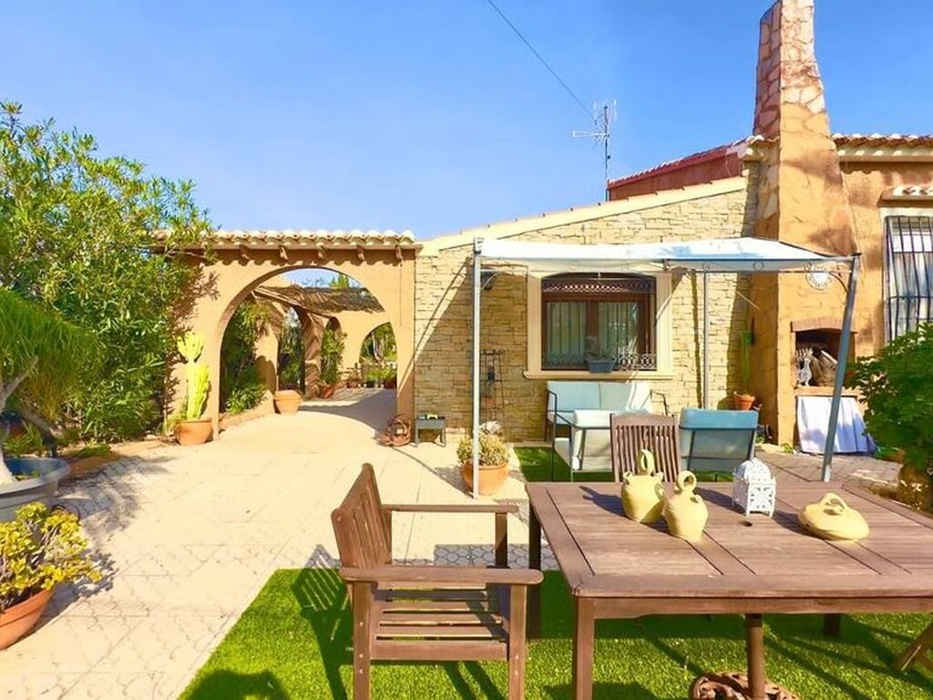 Maison de luxe à vendre à Torrevieja, 724 900 €, Photo 1