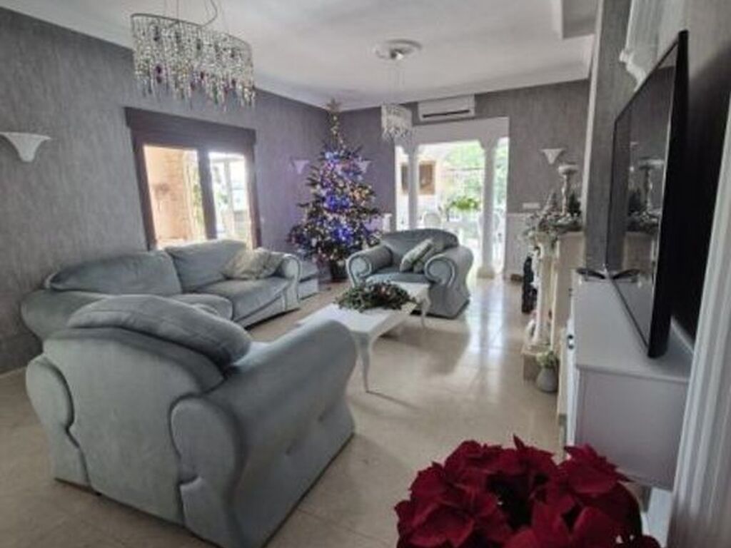 Maison de luxe à vendre à Daya Vieja, 899 000 €, Photo 3
