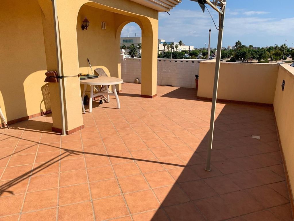 Luxury House for sale in Torrevieja, 598 000 €, Photo 5