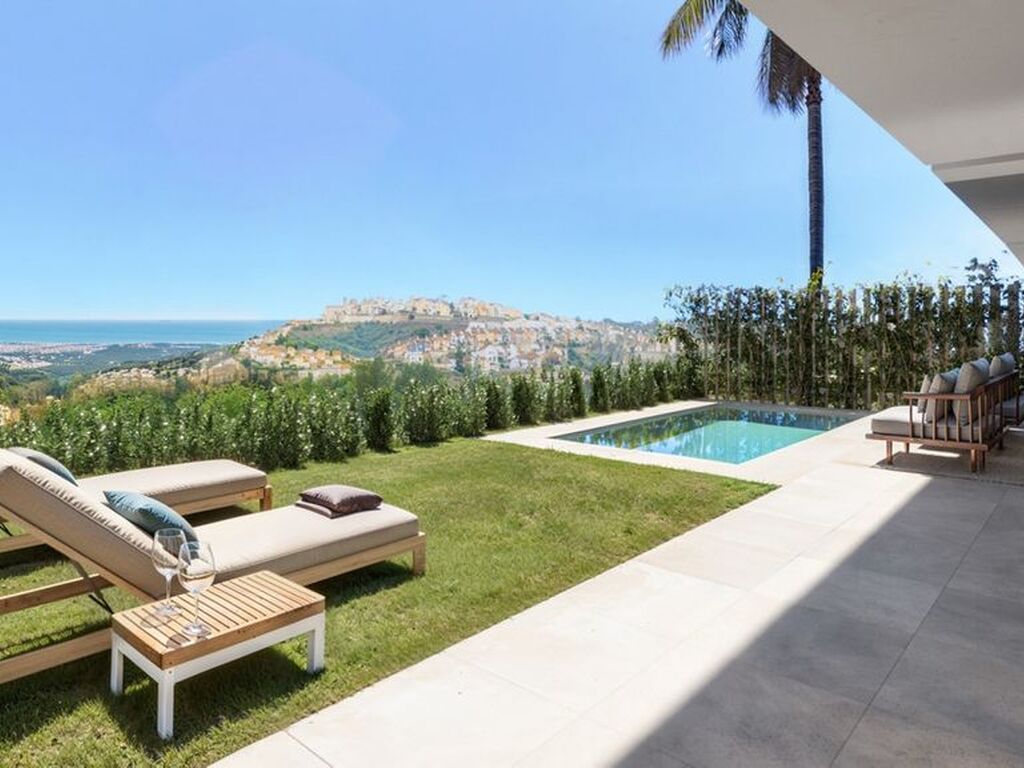 Luxury House for sale in Casares, 1 200 000 €, Photo 2