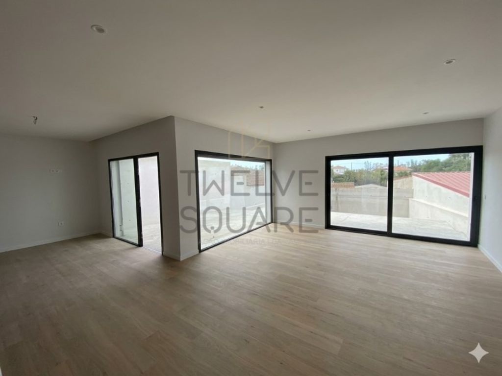 Luxury House for sale in Leiria, 425 000 €, Photo 3