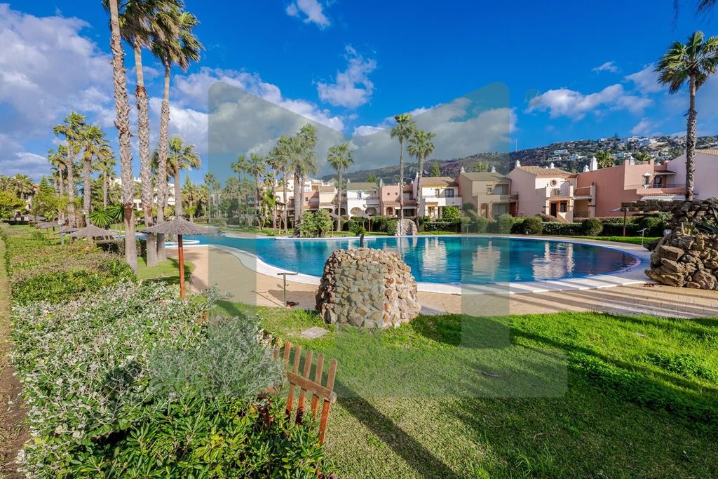 Luxury Apartment for sale in Tarifa, 420 000 €, Photo 1