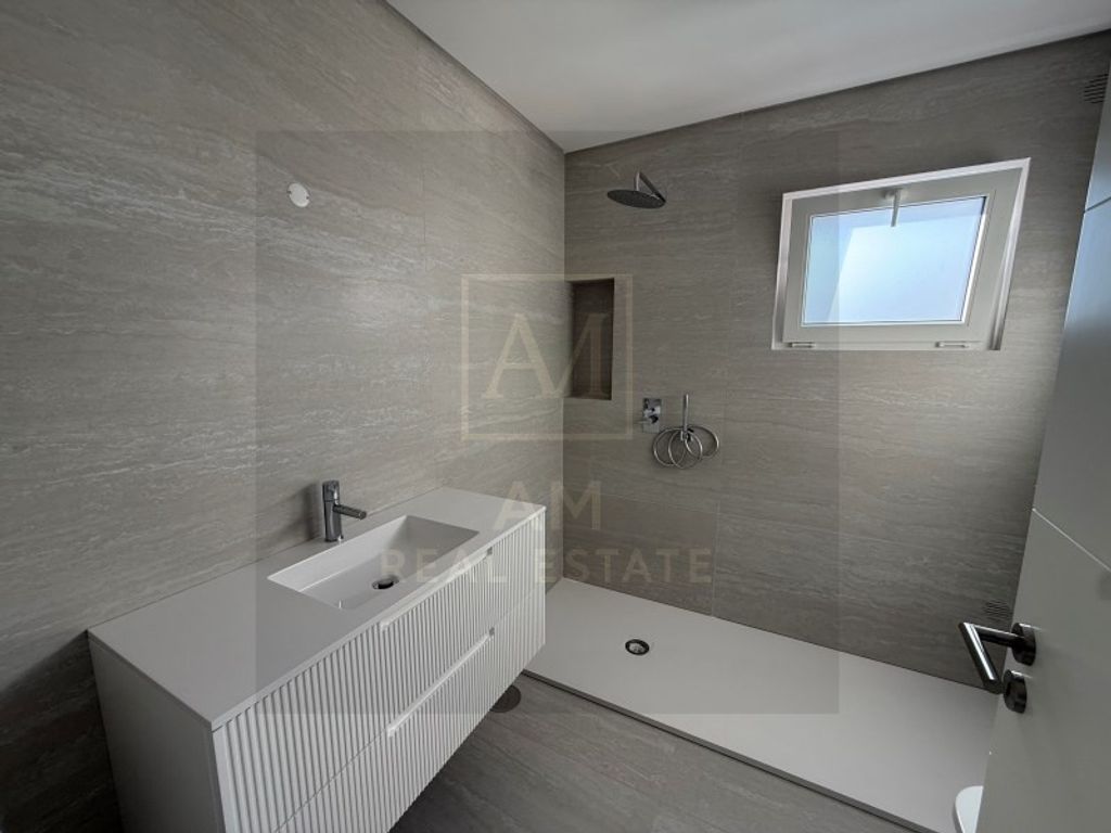 Luxury House for sale in Seixal, 525 000 €, Photo 2