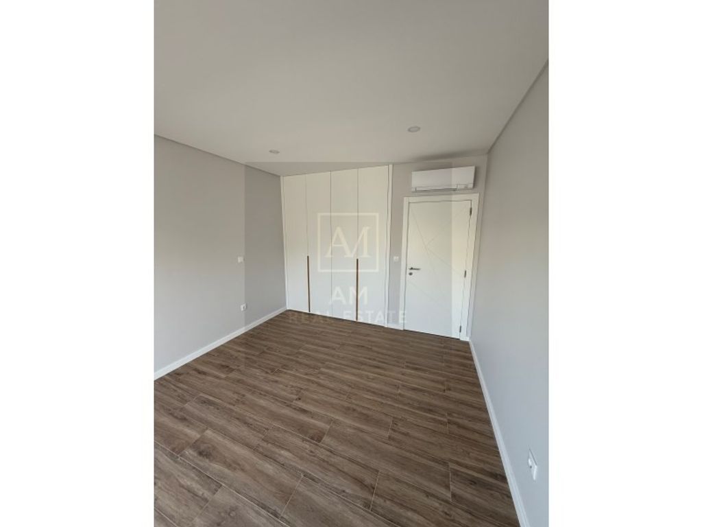 Luxury House for sale in Seixal, 410 000 €, Photo 6