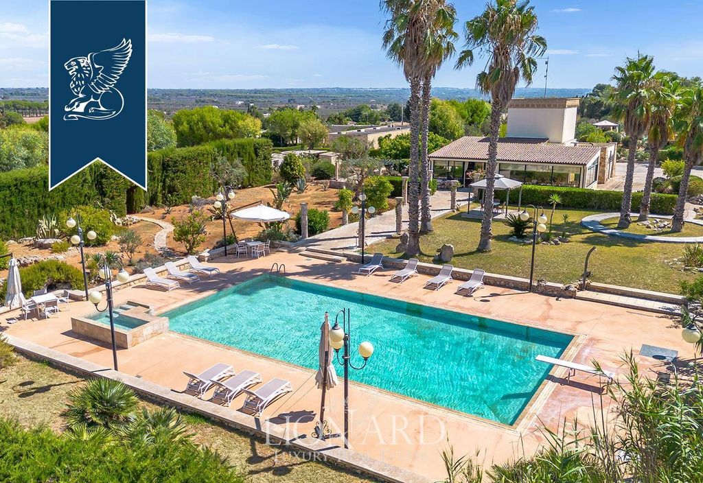 Luxury House for sale in Salve, 3 900 009 €, Photo 1