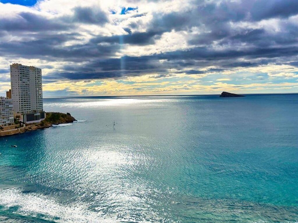 Luxury Apartment for sale in Benidorm, 680 000 €, Photo 1