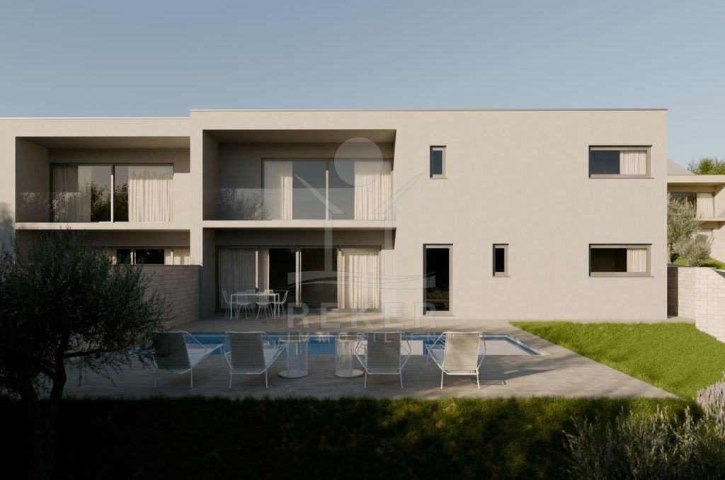Luxury House for sale in Krk, 650 000 €, Photo 2