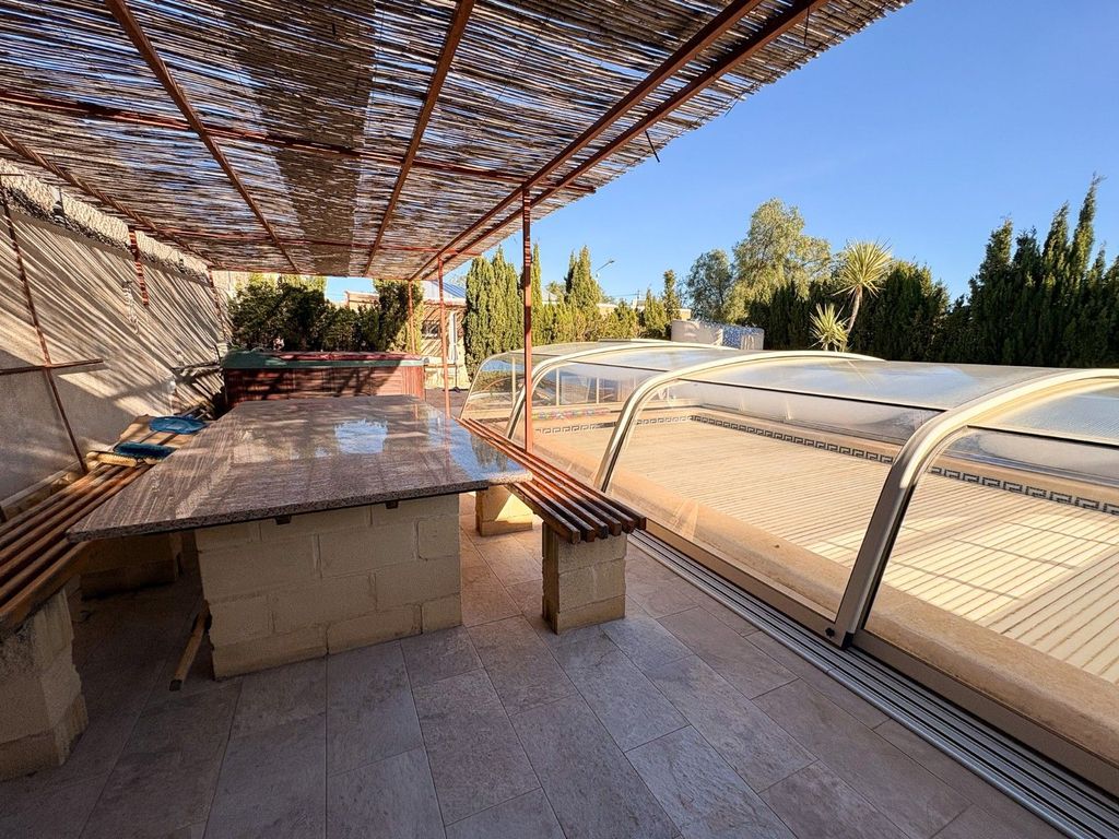 Luxury House for sale in Crevillente, 422 000 €, Photo 4