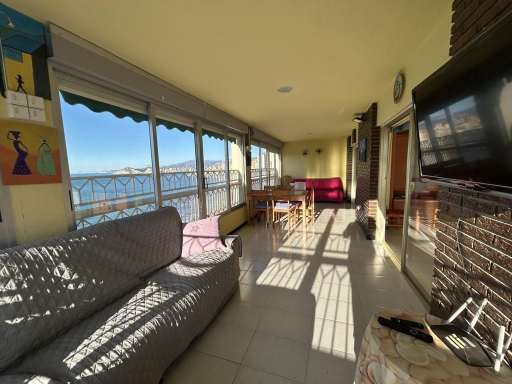 Luxury Apartment for sale in Benidorm, 680 000 €, Photo 4