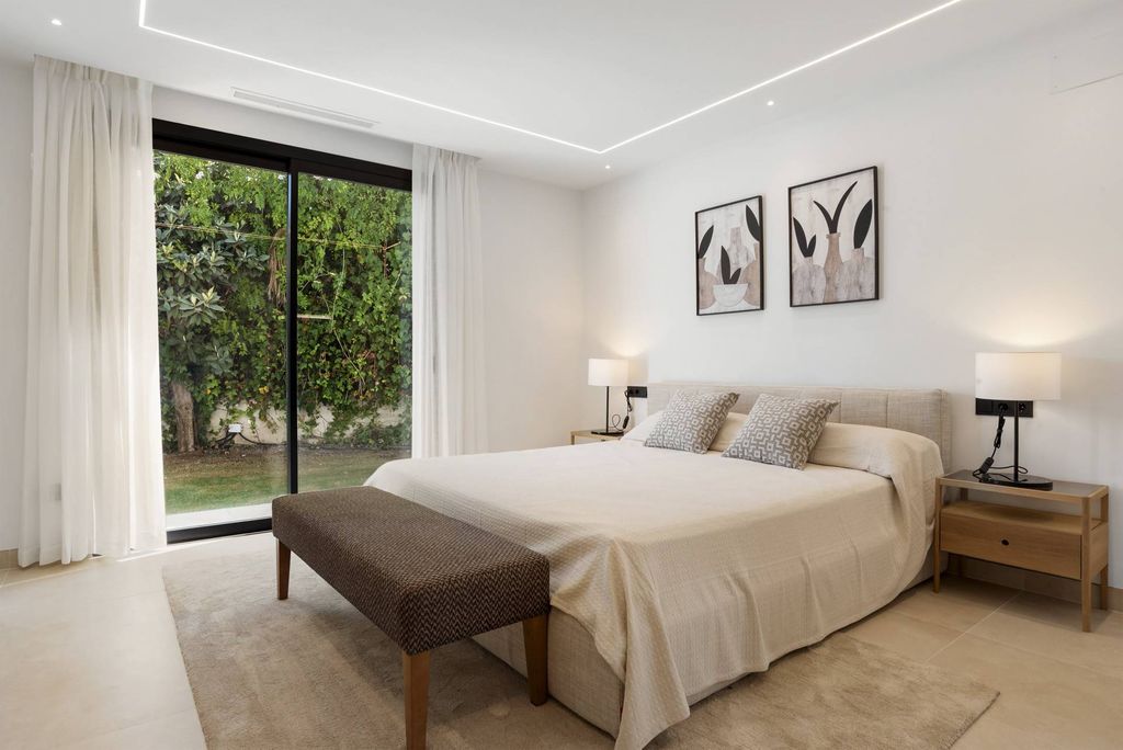 Luxury House for sale in Marbella, 2 995 000 €, Photo 5