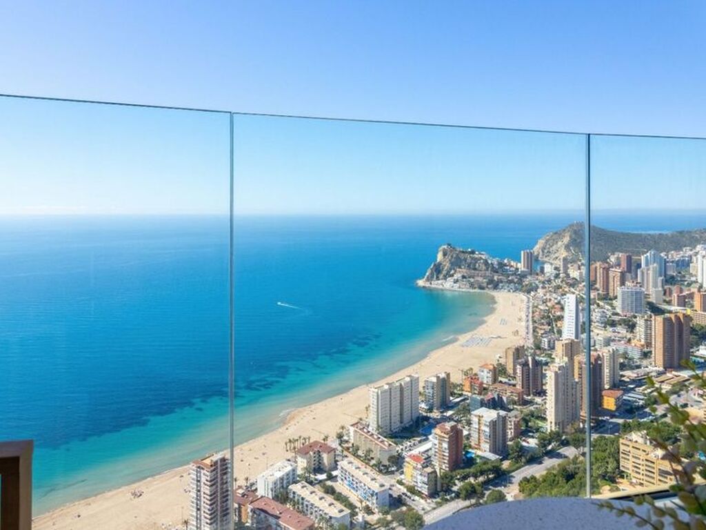 Luxury Apartment for sale in Benidorm, 1 785 000 €, Photo 2