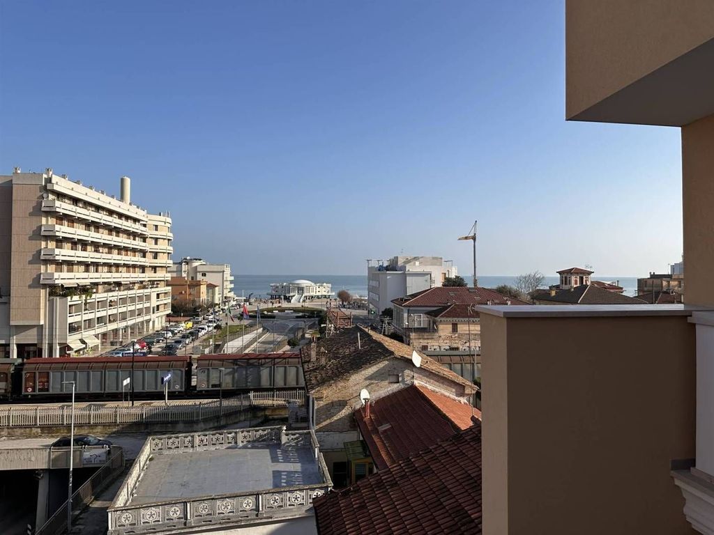Appartement de luxe à vendre à Senigallia, 630 000 €, Photo 4