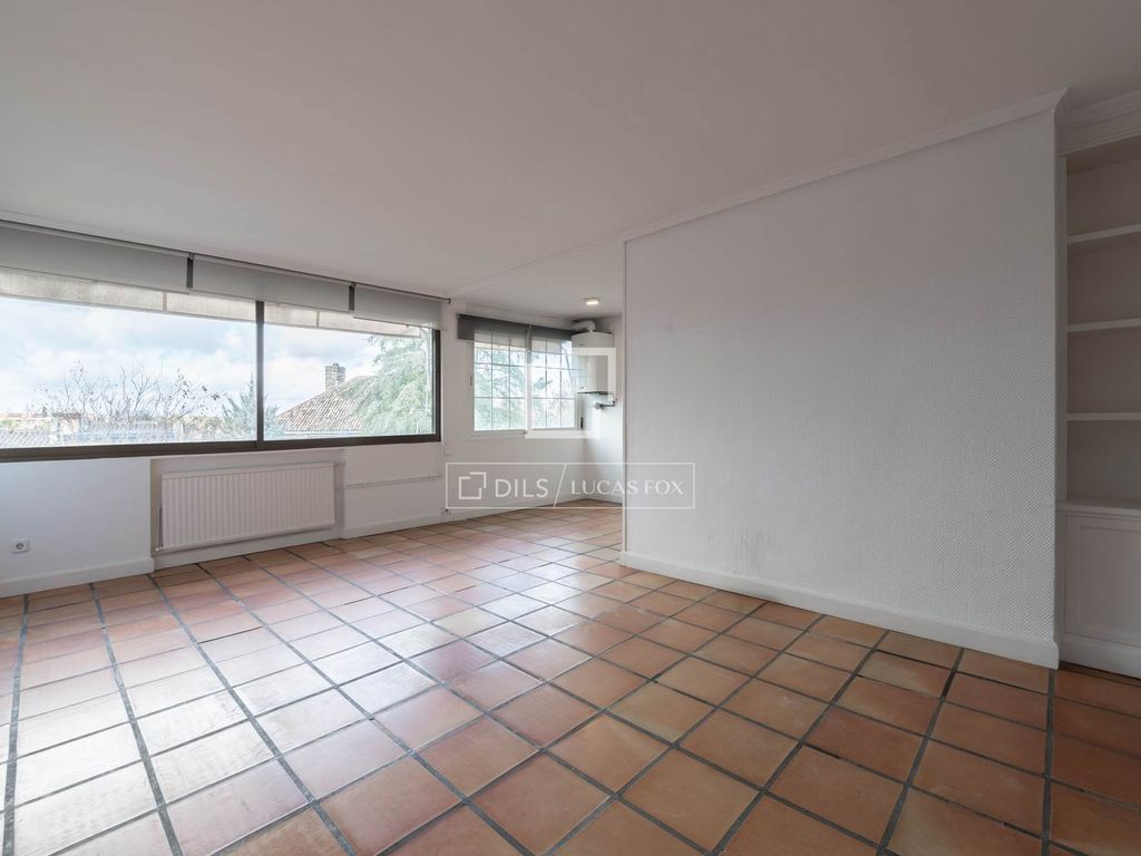 Luxury Apartment for sale in Alcobendas, 830 000 €, Photo 2