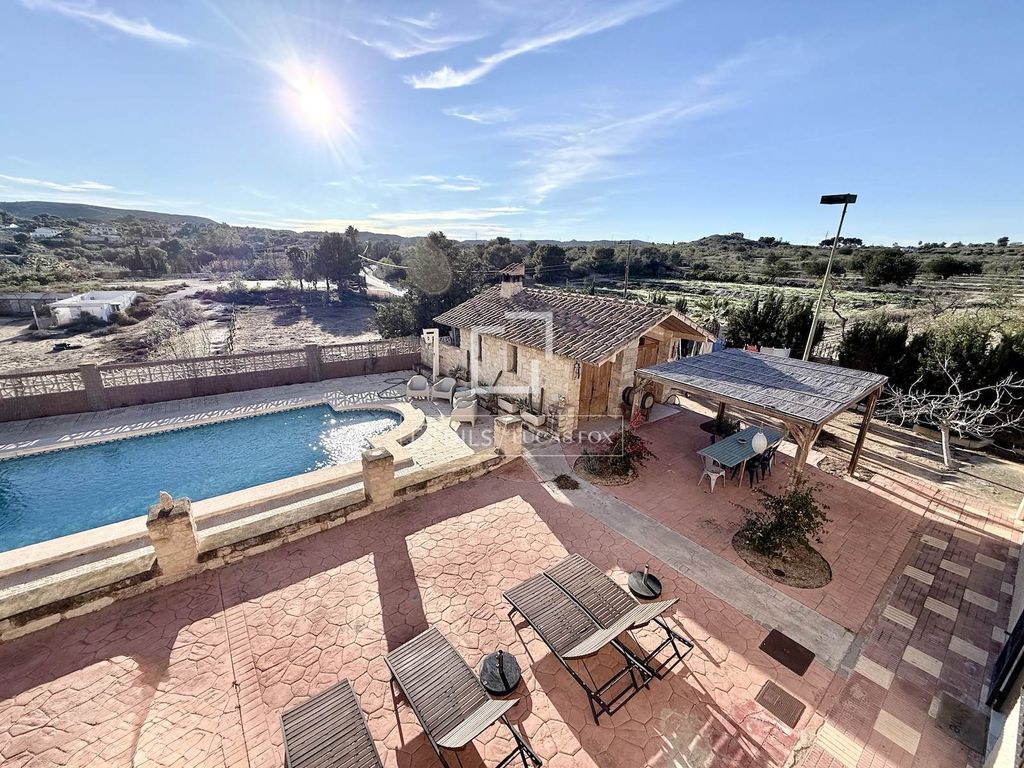 Maison de luxe à vendre à Elche, 850 000 €, Photo 2